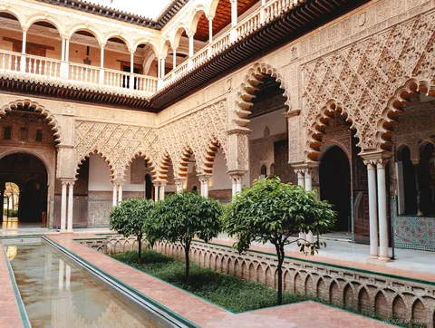 VIP-tur med tidig tillgång till Alcázar of Seville, tomt palats före öppning