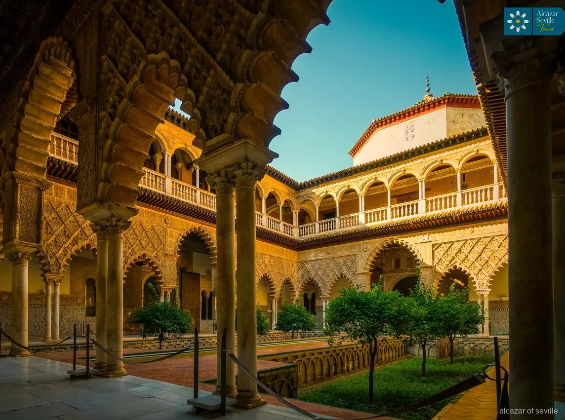 Zwiedzanie Royal Alcázar of Seville z przewodnikiem, część wycieczki łączonej