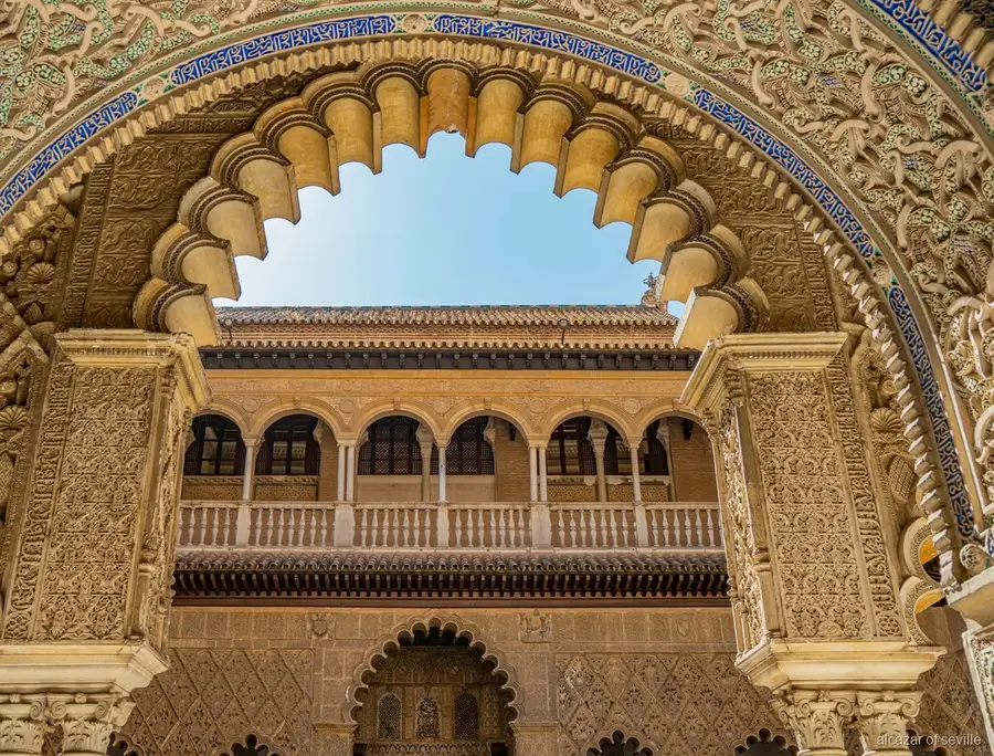 Entrada al Real Alcázar de Sevilla con audioguía, patio del palacio